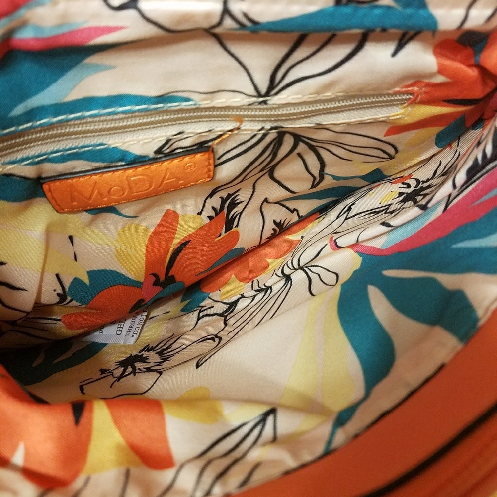 Orange Gold Tone Hardware Crossbody bag - Picture 2 of 2